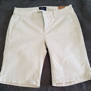 AE twill bermudas
